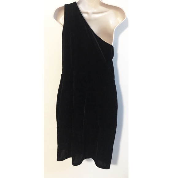 🆕 BCBGeneration velvet one shoulder mini dress sleeveless black large pullover - Picture 7 of 14